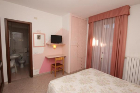  Hotel Piemontese  Империя